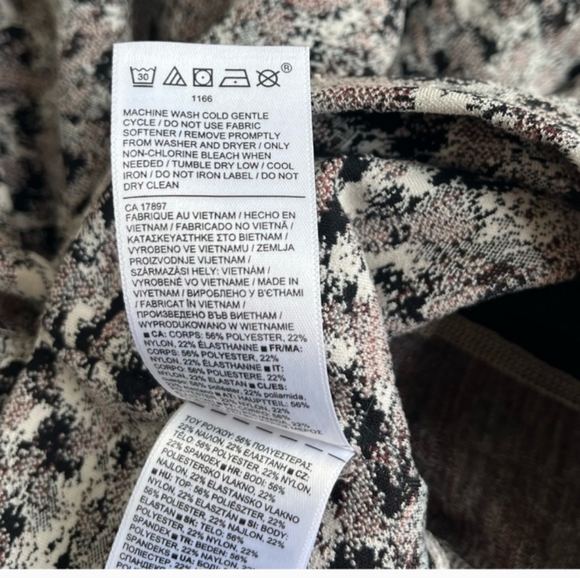 Athleta Salutation Textured Jogger Black/Cream Multi Size Medium Women's - Picture 6 of 9